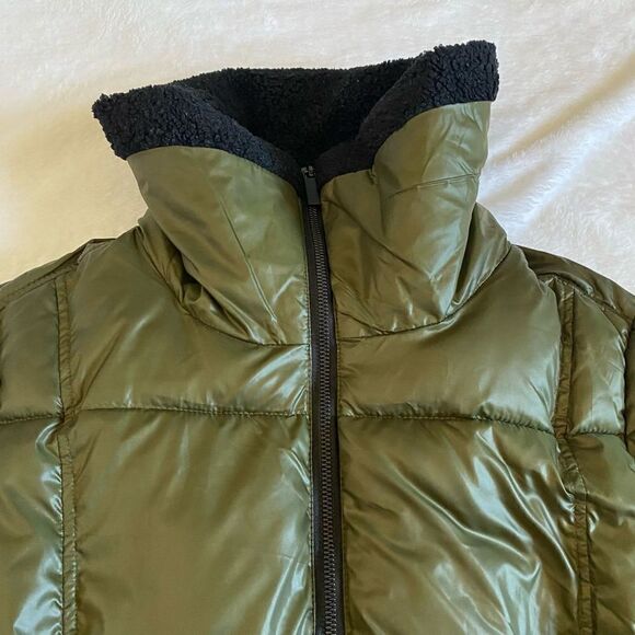 French Connection Puffer Jacket Coat Women's sz Medium Green/Black Faux Fur - Picture 7 of 16